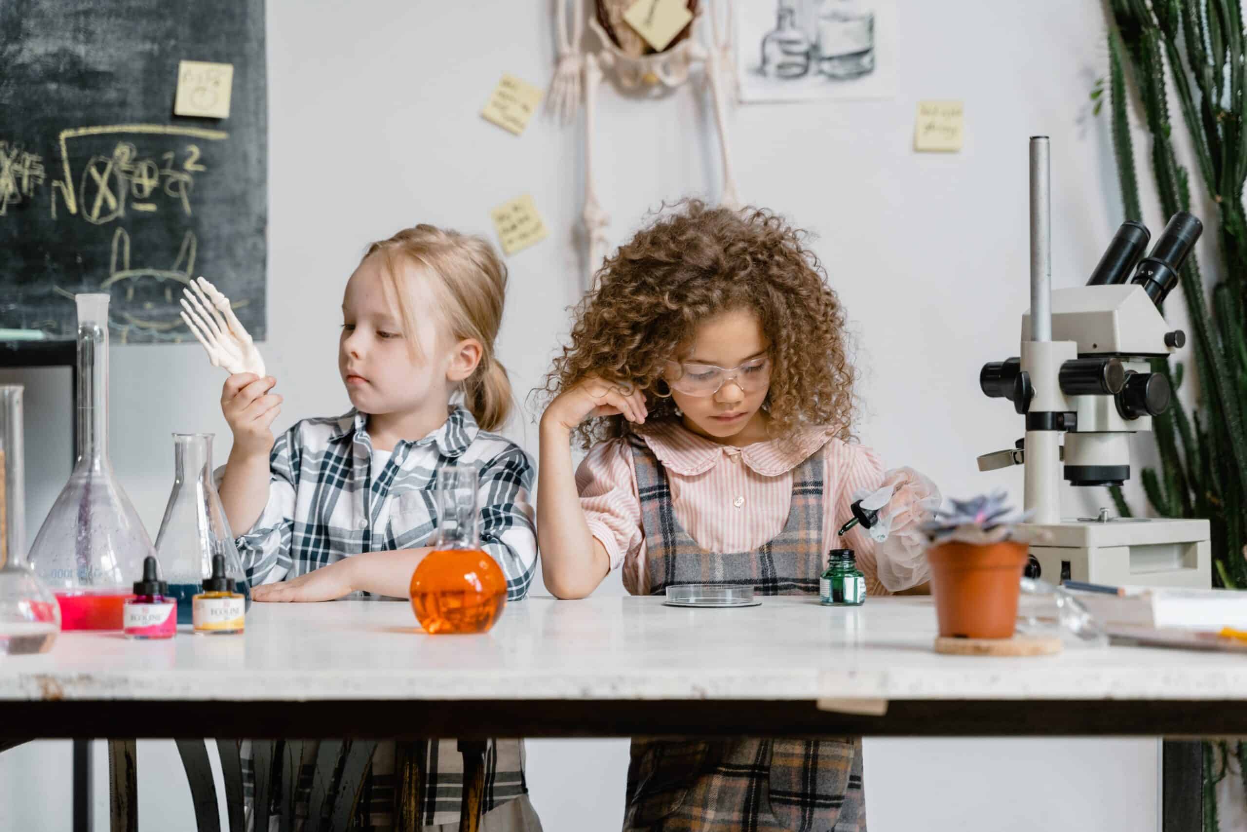 Primary Practical Science Why we need to put the practical back into primary science - CaSE